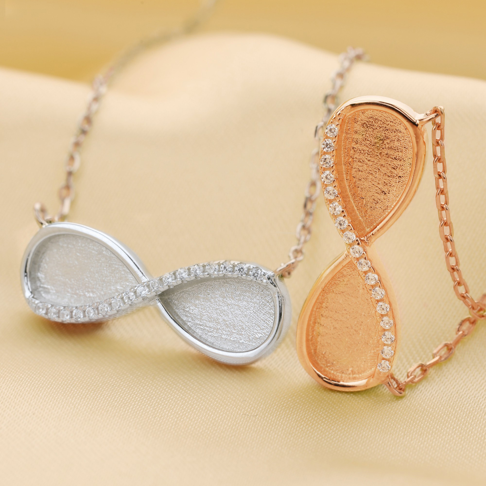 Keepsake Mother Milk Resin Inf - Bezels Pendant Resin recension och pris
